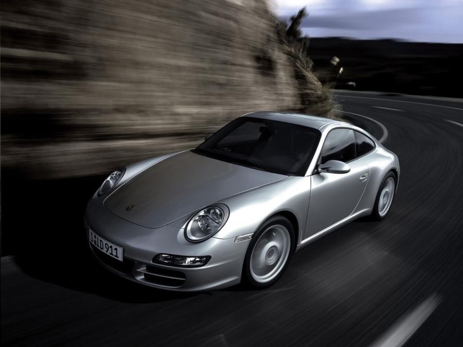  Porsche 911 Carrera S 2005 года  (фото 18 из 136)